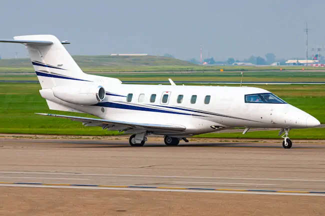 Cessna Citation Excel taxiing